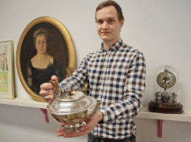 VD Sebastian Kalén med särskilda kunskaper om bland annat silver.