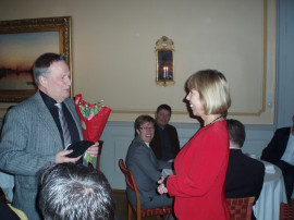 Mats Rosén tackade landshövding Barbro Holmberg för god mat och trevligt värdskap (Foto Torbjörn Edlund)